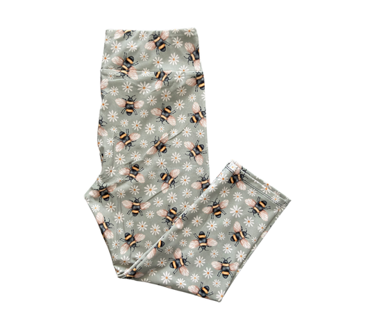 Pretty Bees Capri Style Leggings