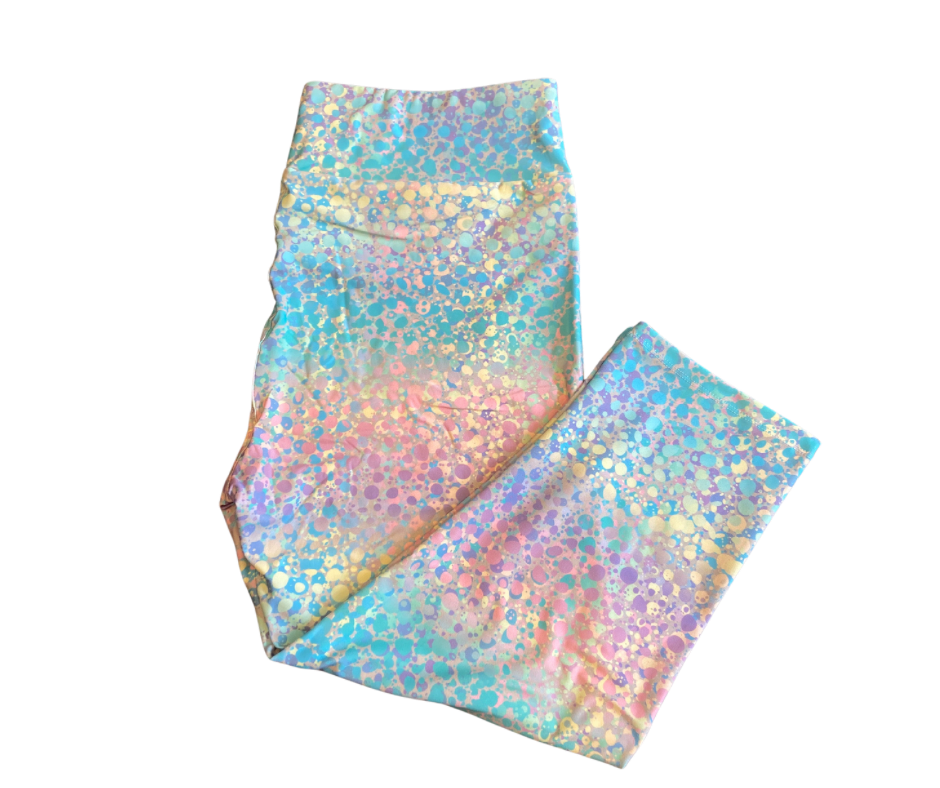 Shimmer Capri Leggings