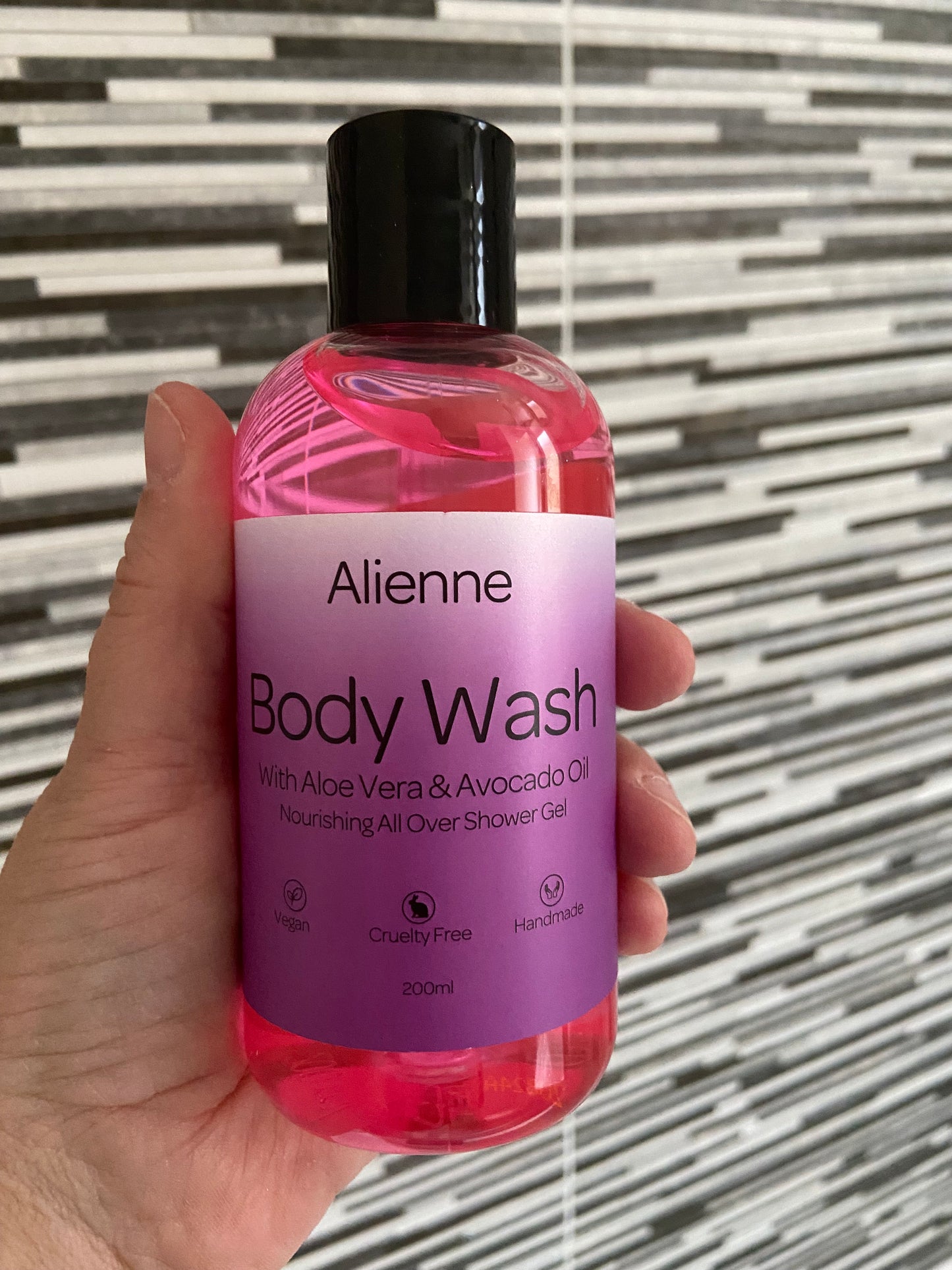 Alienne Body Wash