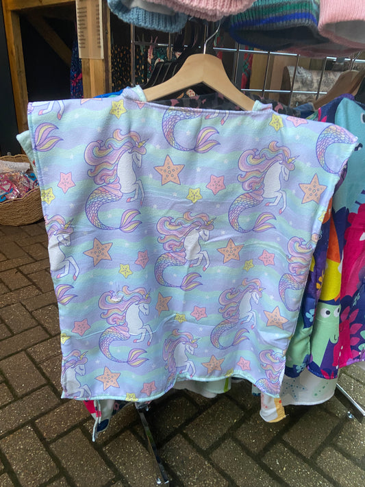 Mer Unicorn Poncho Towel