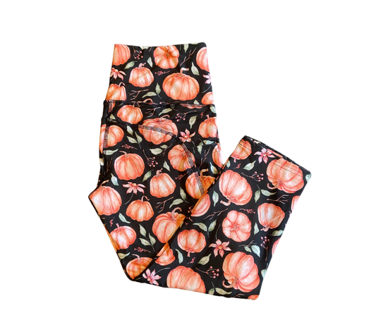 Pumpkin Patch Thigh Pocket Capri Leggings