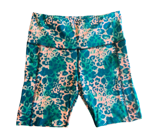 Green & Pick Leopard Thigh Pocket Shorts