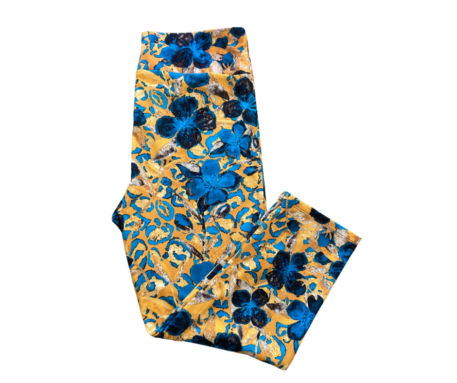 Blue Leopard Blossom Capri Leggings